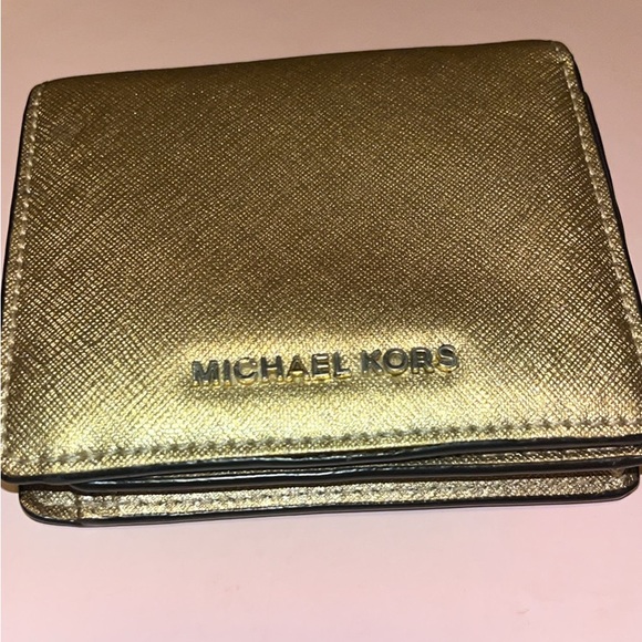 Michael Kors Metallic Gold Card Holder - Picture 1 of 5